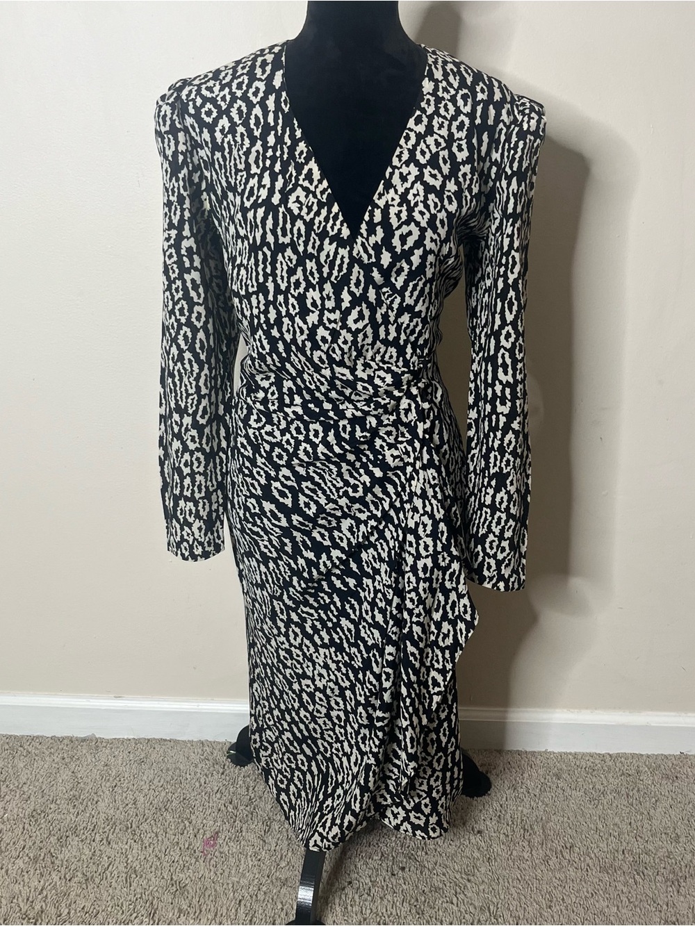 Jonathan Martin Women’s Vintage Black White Leopard V~Neck Wrap Dress Sz 10